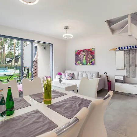 Prestige House Apartament - 2 Sypialnie Z Ogrodkiem I Basenem Pobierowo Zewnętrze zdjęcie